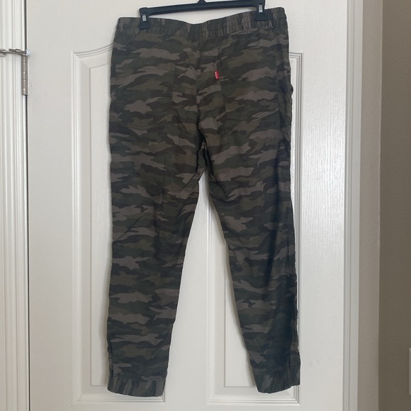 Levi’s camo pants size M - Picture 5 of 5